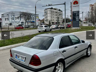 Mercedes C-Class foto 5