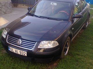 Volkswagen Passat foto 1