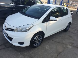 Chirie auto Prakat auto Chisinau dacia prius golf skoda toyota yaris foto 9