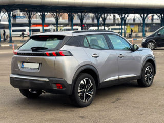 Peugeot 2008 foto 6