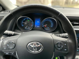 Toyota Auris foto 8