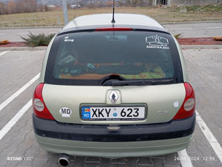 Renault Clio foto 3