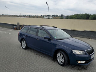 Skoda Octavia foto 1