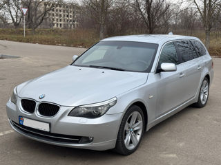 BMW 5 Series foto 6