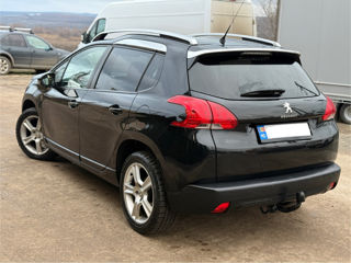 Peugeot 2008 foto 4