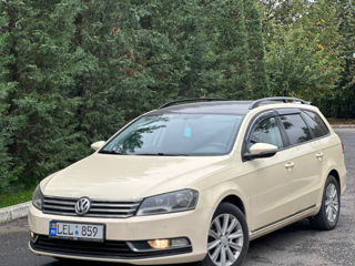 Volkswagen Passat foto 2