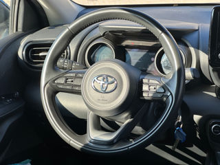 Toyota Yaris foto 9