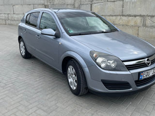 Opel Astra foto 2