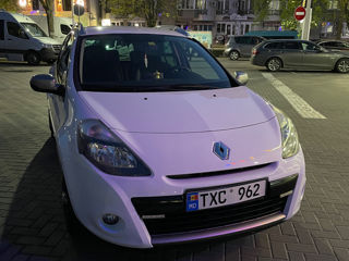 Renault Clio foto 9