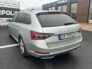 Skoda Superb foto 5