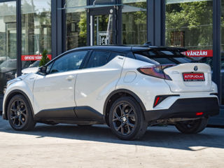 Toyota C-HR foto 5