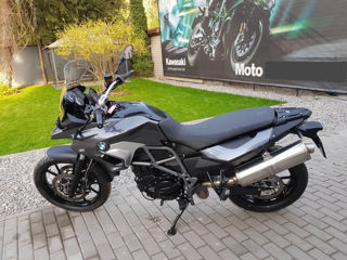 BMW F