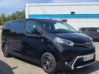 Toyota PROACE VERSO foto 1