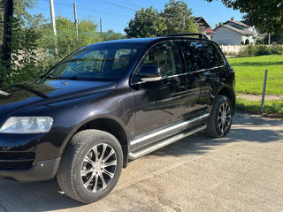 Volkswagen Touareg foto 3