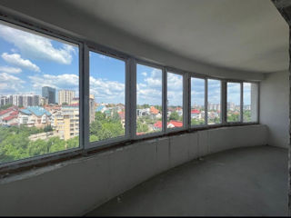 Apartament cu 4 camere, 178 m², Centru, Chișinău foto 3