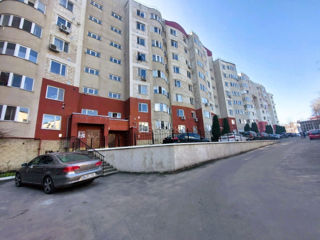 Apartament cu 3 camere, 80 m², Botanica, Chișinău foto 12