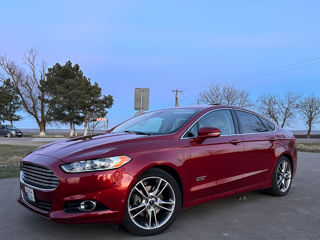 Ford Fusion foto 1