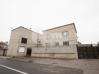 Spațiu comercial, 735 mp, Stăuceni, 800000 € !