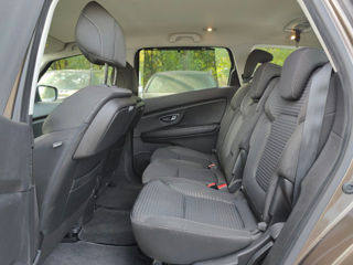 Renault Grand Scenic foto 12