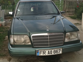 Mercedes Series (W124)