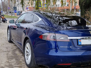 Tesla Model S foto 4