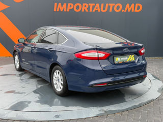 Ford Mondeo foto 5