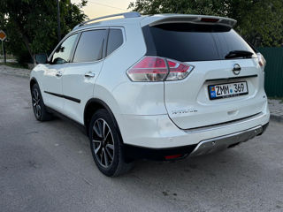 Nissan X-Trail foto 3