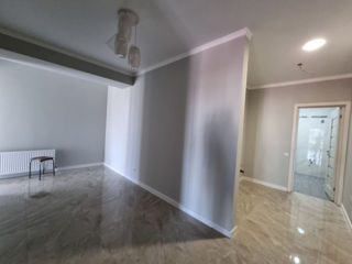 Apartament cu 2 camere, 70 m², Centru, Chișinău foto 3