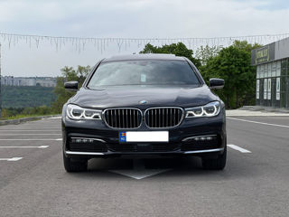 BMW 7 Series foto 6