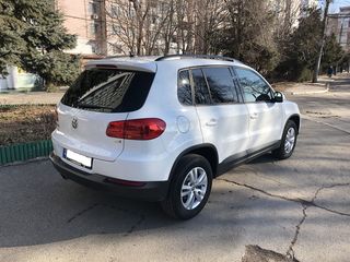 Volkswagen Tiguan foto 7