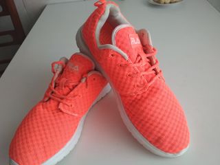 Продам кроссовки  Nike - 41,5 размер - 600 лей и Fila-40р - 300 л foto 2