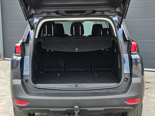 Peugeot 5008 фото 6