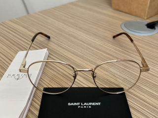 SaintLaurent foto 2