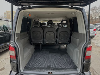 Volkswagen Caravelle foto 10