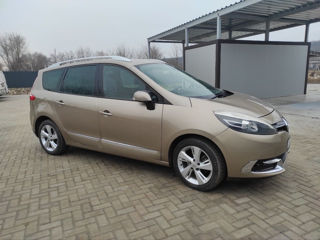 Renault Grand Scenic foto 6