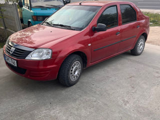 Dacia Logan foto 1