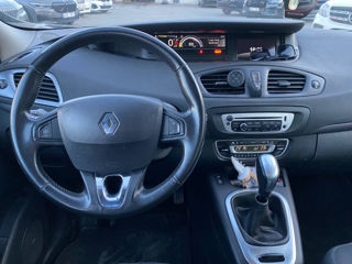 Renault Scenic foto 10