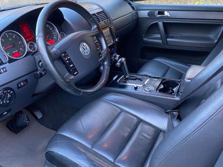 Volkswagen Touareg foto 3