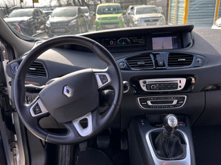 Renault Grand Scenic foto 8