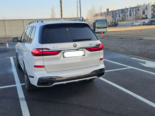 BMW X7 foto 4