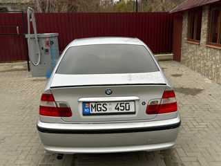 BMW 3 Series foto 3