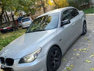 BMW 5 Series foto 5