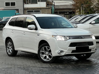 Mitsubishi Outlander foto 5