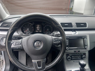 Volkswagen Passat foto 7