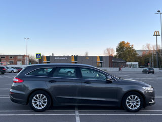 Ford Mondeo foto 5