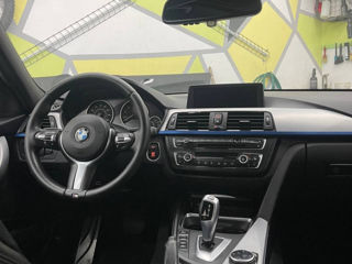 BMW 3 Series foto 6