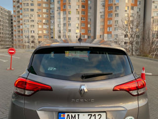 Renault Scenic foto 8