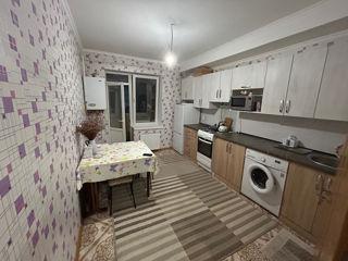 Apartament cu 1 cameră, 39 m², Molodova, Bălți foto 2