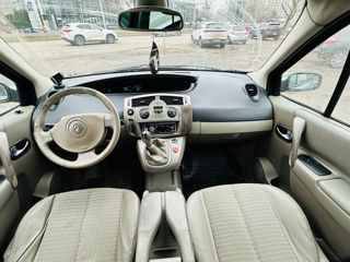 Renault Scenic foto 8