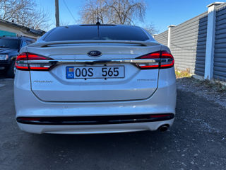 Ford Fusion foto 7